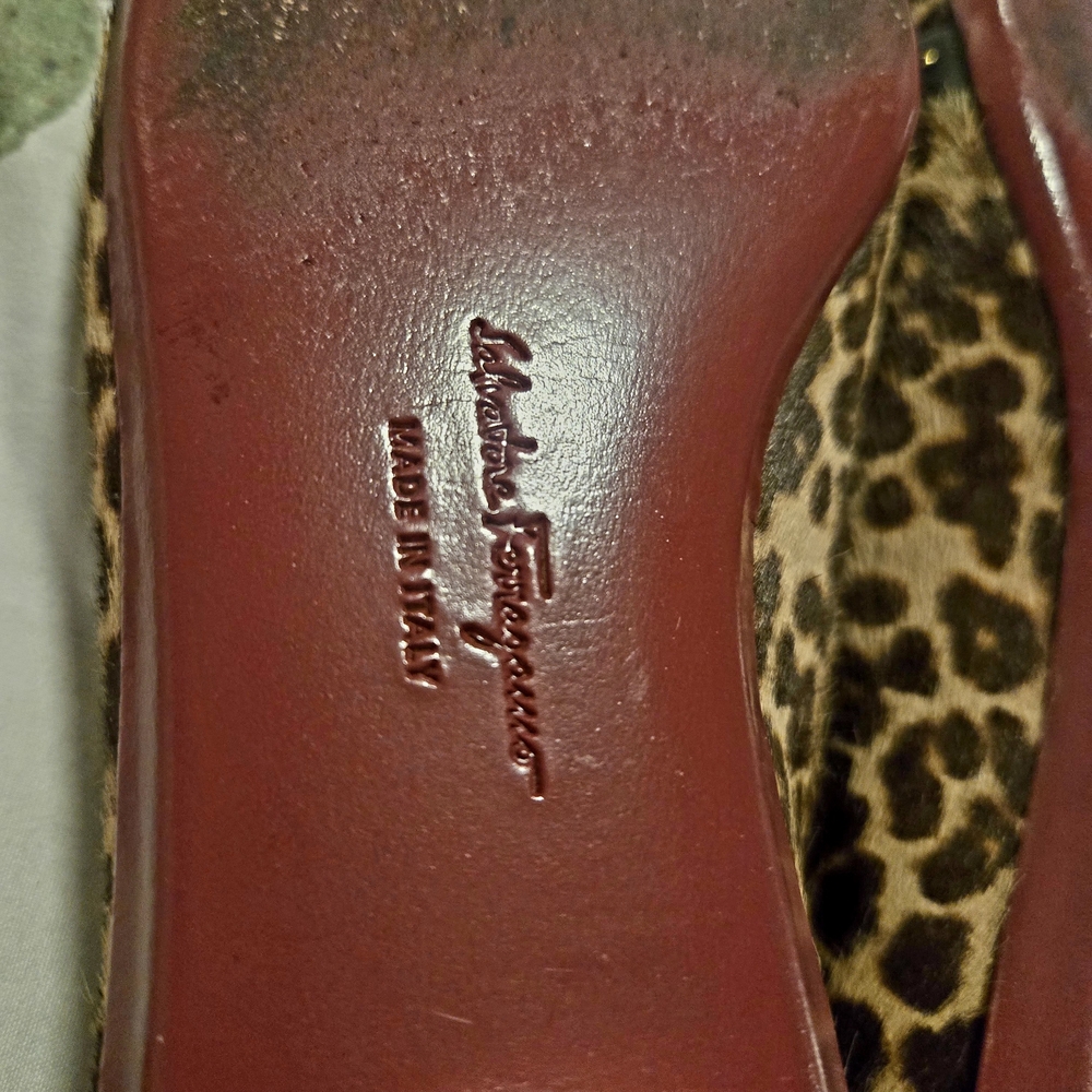 Salvatore Ferragamo Leopard Print Women's Flats - Picture 7 of 16